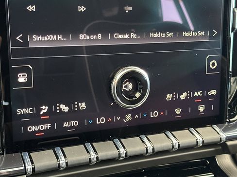 New 2026 GMC Yukon XL AT4 Ultimate AWD/4WD image 23