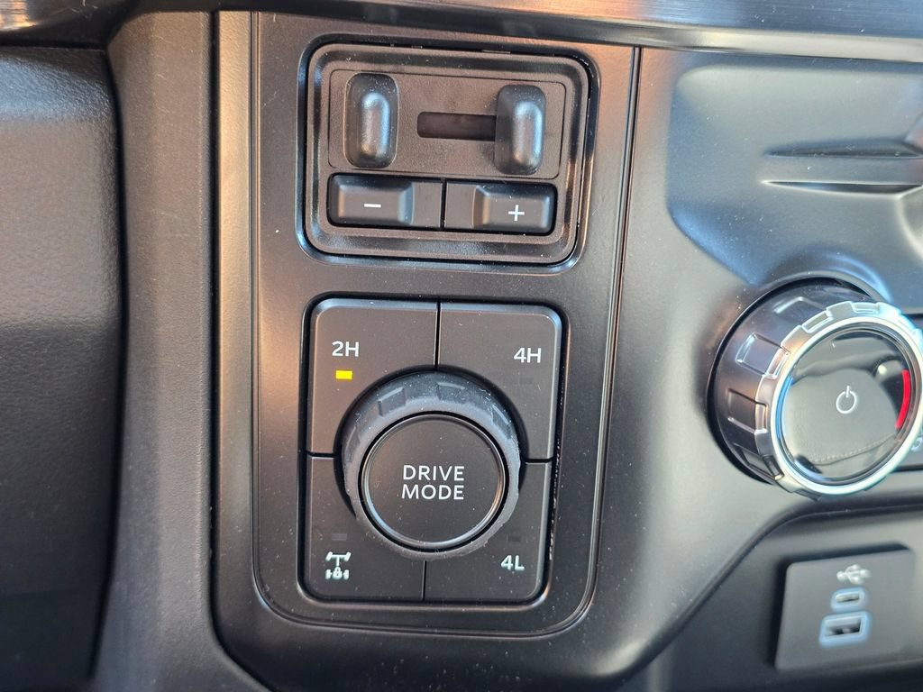 New 2026 Ford F350 Lariat AWD/4WD image 24