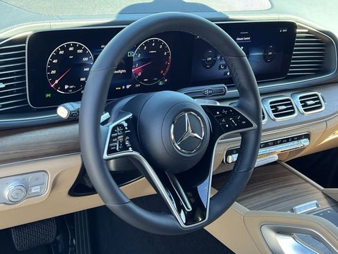 New 2026 Mercedes-Benz GLE 450 4MATIC image 21