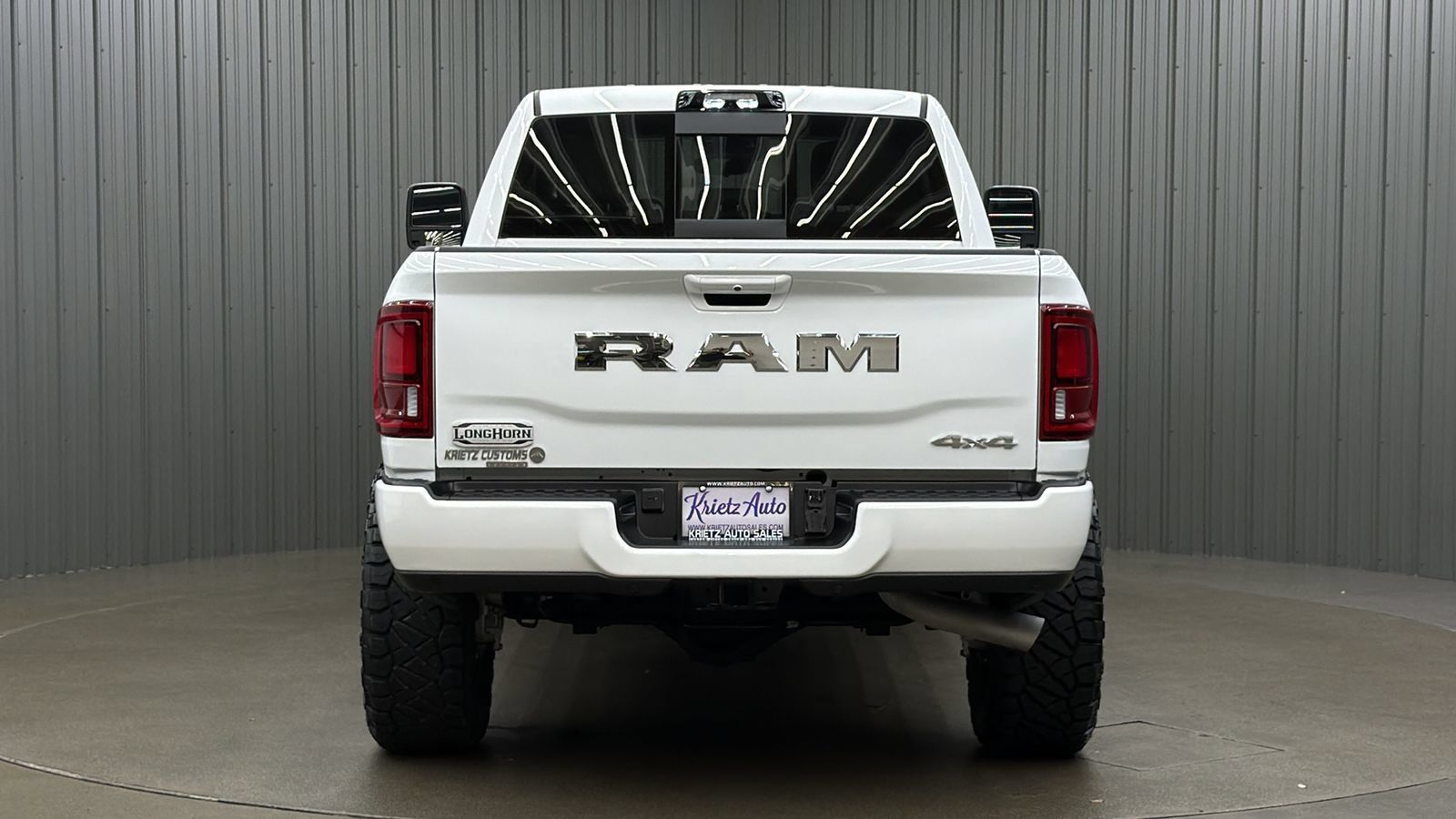 Used 2025 RAM 2500 Limited AWD/4WD image 4
