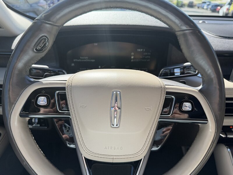 Used 2020 Lincoln Aviator Reserve w/ Equipment Group 202A AWD/4WD image 23