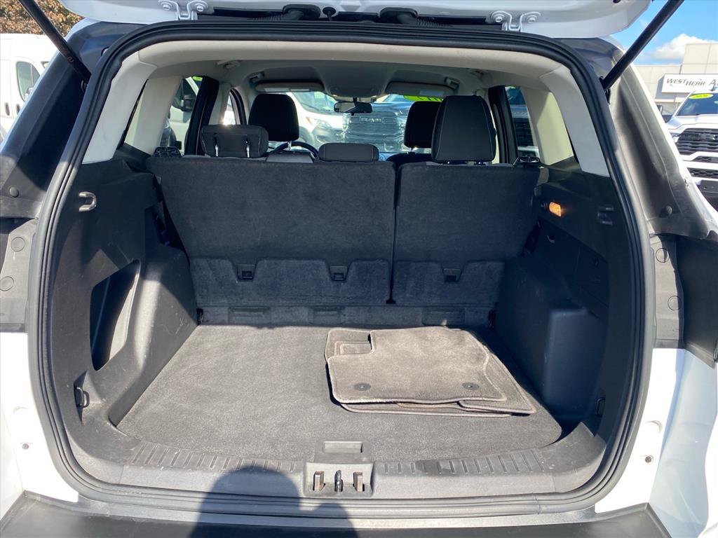 Used 2017 Ford Escape SE w/ Equipment Group 201A AWD/4WD image 23