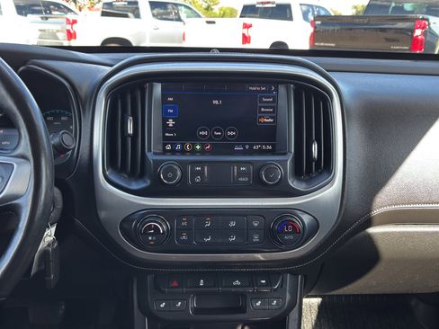 Used 2019 GMC Canyon SLE w/ Elevation Edition RWD image 10