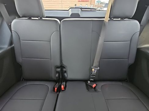 Certified 2023 Chevrolet Traverse Premier w/ Redline Edition image 15