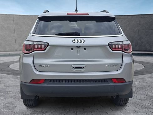 Used 2019 Jeep Compass Sport w/ Cold Weather Group AWD/4WD image 9
