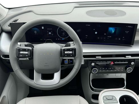 New 2026 Hyundai Ioniq 9 SEL AWD/4WD image 17