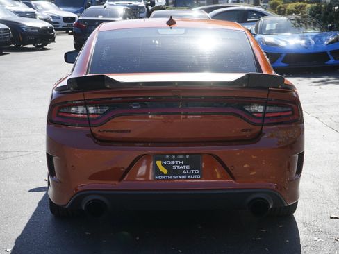Used 2022 Dodge Charger GT w/ Blacktop Package image 9