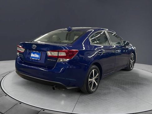 Used 2022 Subaru Impreza 2.0i Premium AWD/4WD image 5