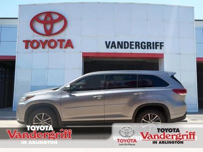 Used 2019 Toyota Highlander XLE
