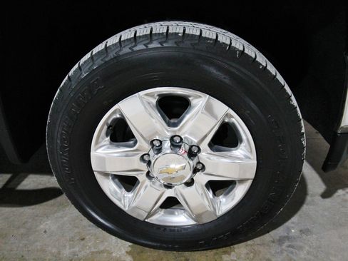 Used 2021 Chevrolet Silverado 2500 LTZ w/ LTZ Premium Texas Edition AWD/4WD image 17