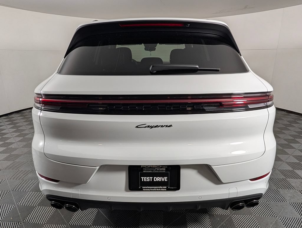 Certified 2026 Porsche Cayenne AWD/4WD image 6