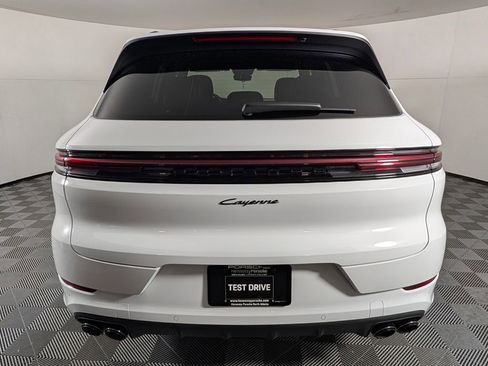 New 2026 Porsche Cayenne image 6