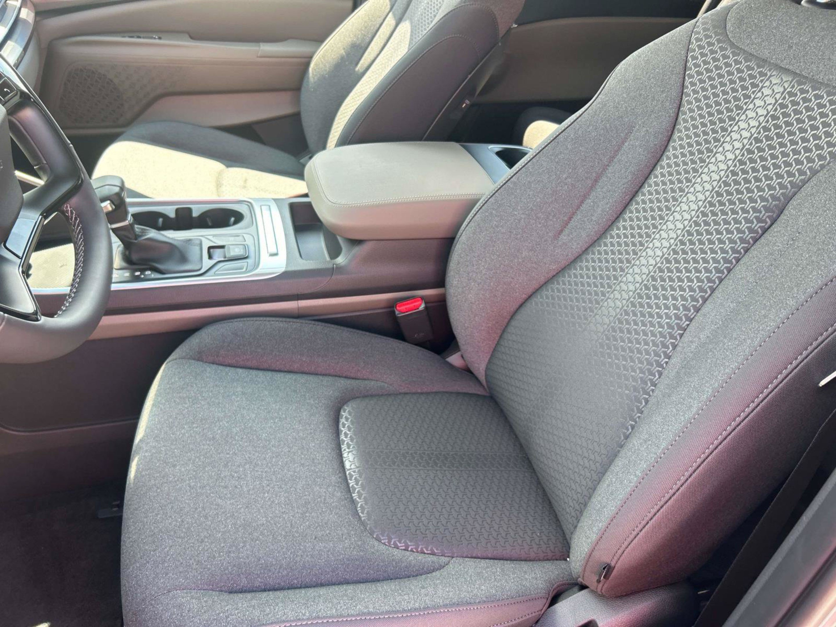 New 2027 Kia Carnival LX FWD image 20
