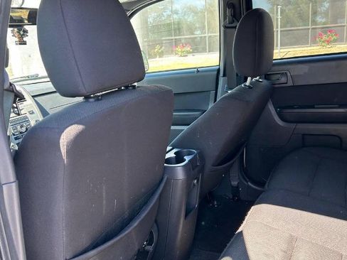 Used 2009 Ford Escape XLT FWD image 33