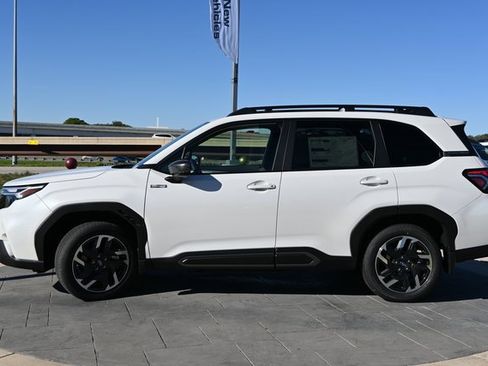 New 2025 Subaru Forester Limited image 6