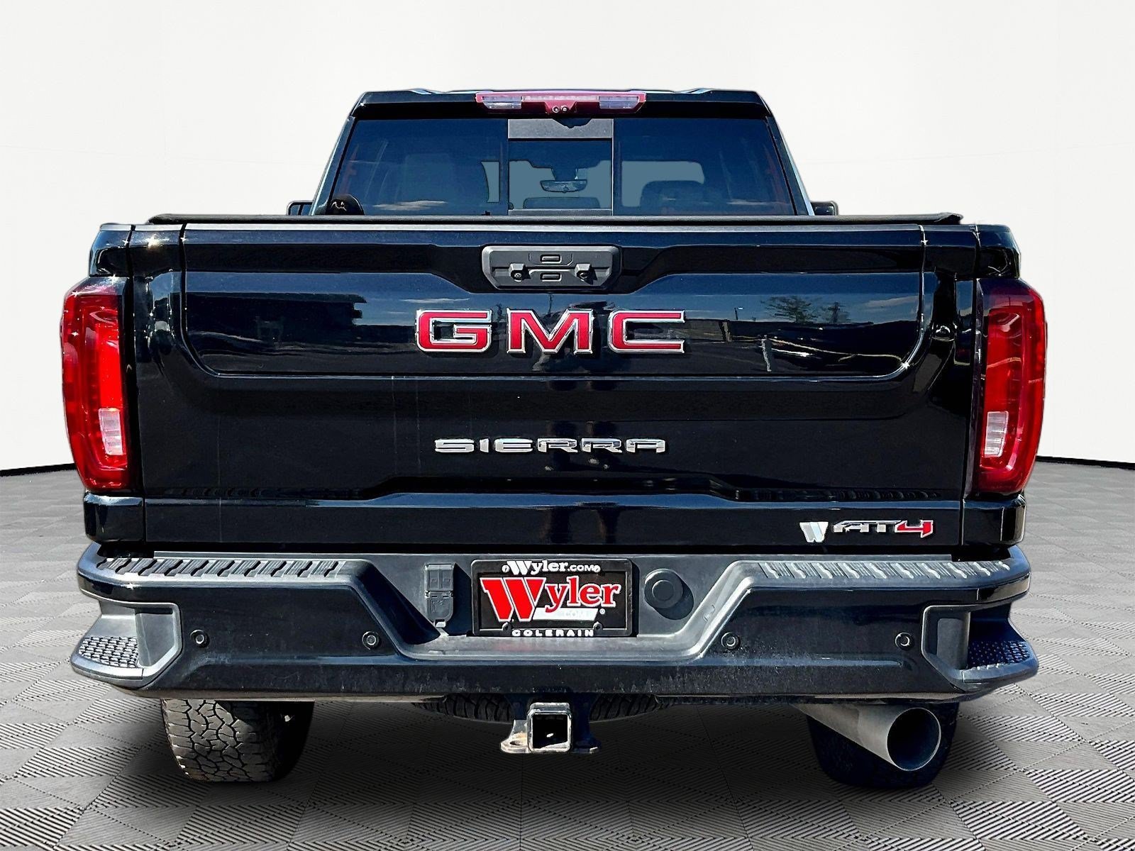 Used 2021 GMC Sierra 3500 AT4 w/ AT4 Premium Plus Package AWD/4WD image 5