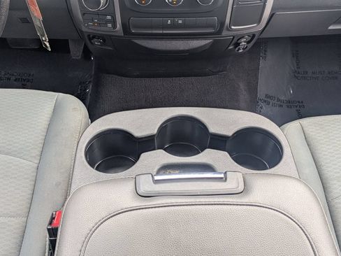 Used 2017 RAM 1500 Express w/ Express Value Package AWD/4WD image 19