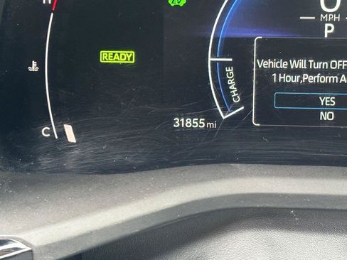 Certified 2025 Toyota Camry SE w/ Convenience Package FWD image 13