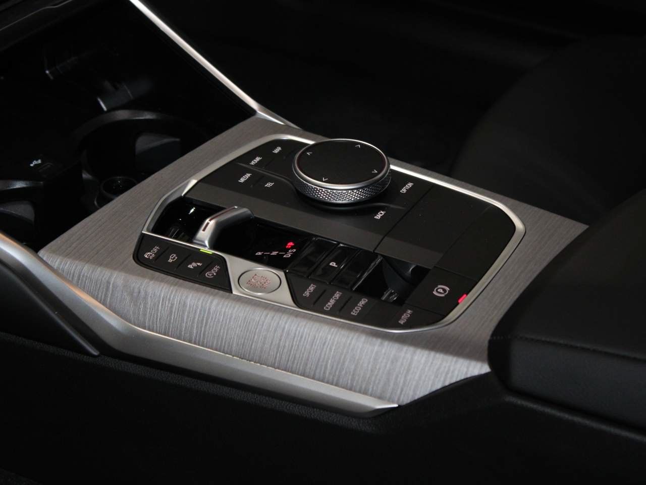Certified 2026 BMW 330i Sedan RWD image 12