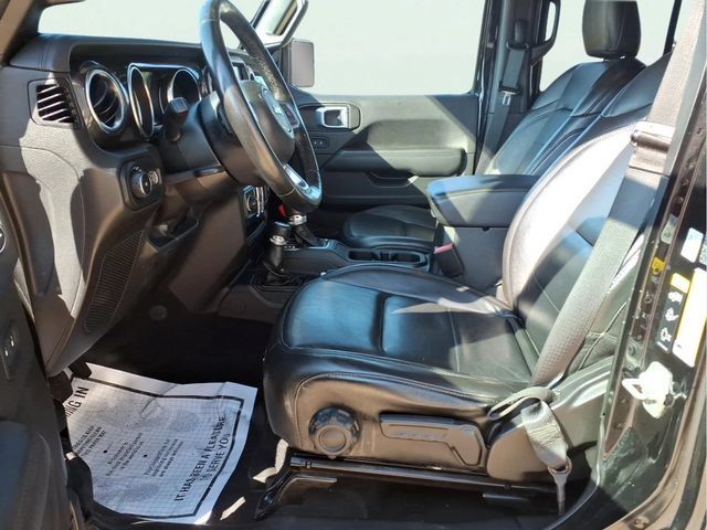 Used 2022 Jeep Wrangler Unlimited Sahara AWD/4WD image 18
