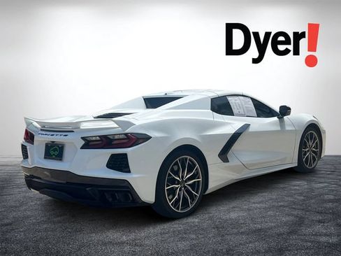 Used 2024 Chevrolet Corvette Stingray Preferred Conv w/ Z51 Performance Package RWD image 3