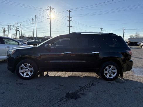Used 2016 GMC Acadia SLE image 3