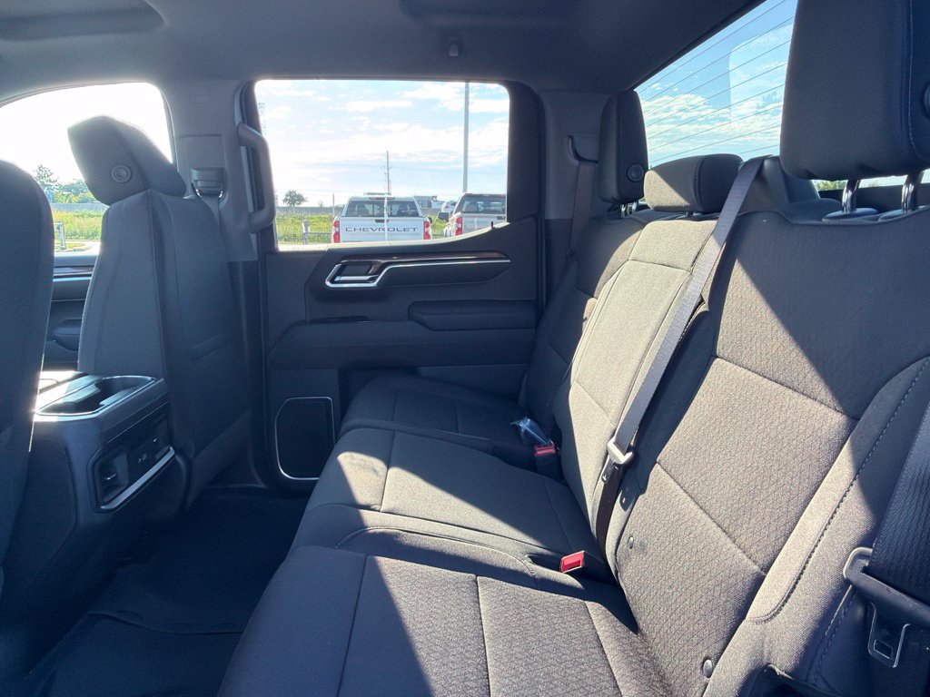 New 2026 Chevrolet Silverado 1500 RST AWD/4WD image 13