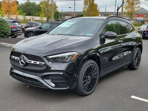 New 2025 Mercedes-Benz GLA 250 4MATIC image 3