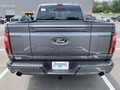 New 2025 Ford F150 Lariat w/ Equipment Group 501A Mid