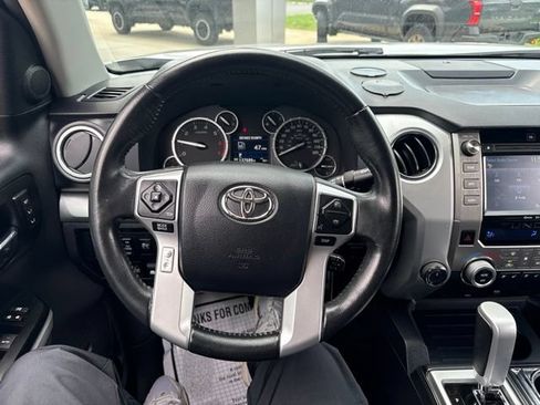 Used 2017 Toyota Tundra Platinum AWD/4WD image 14