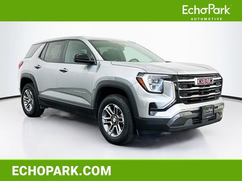 Used 2025 GMC Terrain Elevation AWD/4WD image 1