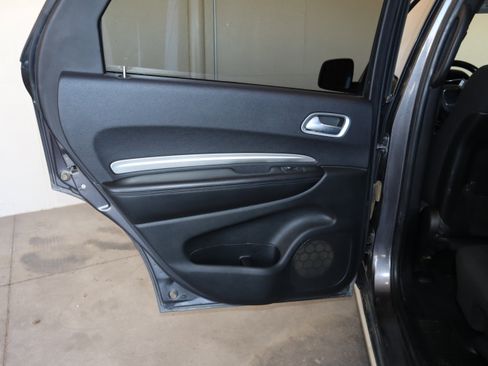 Used 2020 Dodge Durango SXT image 37