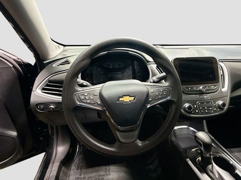 Used 2024 Chevrolet Malibu LT image 11