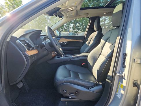 Certified 2024 Volvo XC90 B6 Plus w/ Protection Package Premier AWD/4WD image 13