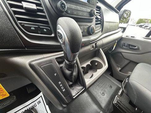 Used 2025 Ford Transit 250 Low Roof w/ Exterior Upgrade Package RWD image 21