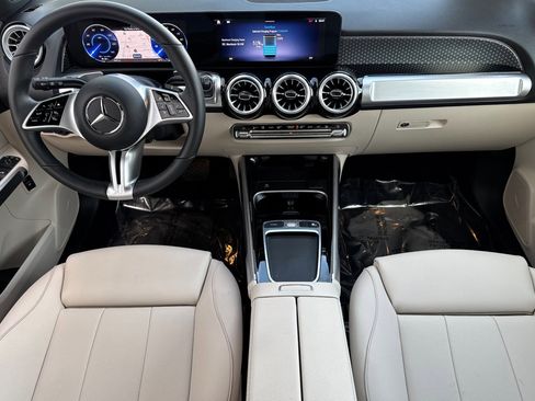 Certified 2024 Mercedes-Benz EQB 300 4MATIC image 14