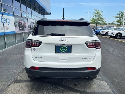Used 2022 Jeep Compass Limited AWD/4WD image 31