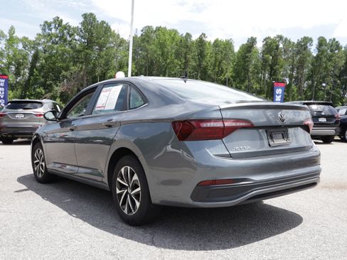 Used 2024 Volkswagen Jetta S FWD image 3