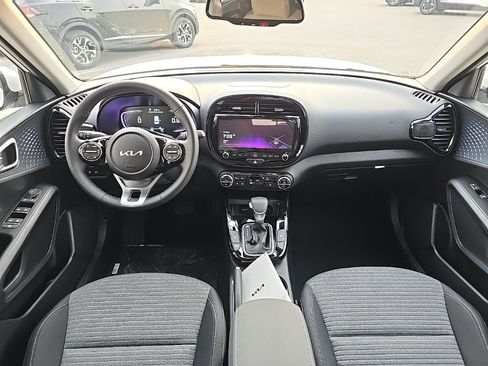 New 2025 Kia Soul EX image 12