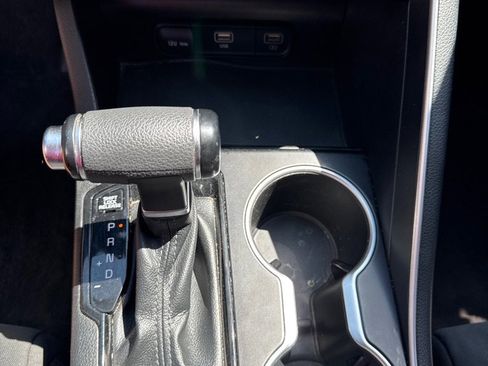 Used 2022 Kia K5 LXS FWD image 12