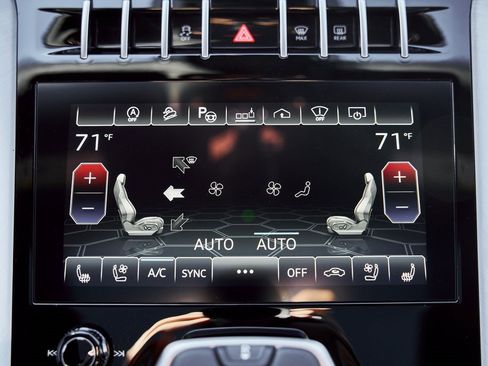 Used 2021 Lamborghini Urus image 70