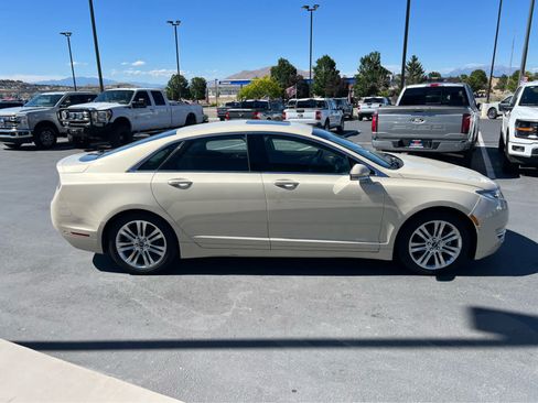 Used 2014 Lincoln MKZ Hybrid w/ Equipment Group 202A Reserve FWD image 6