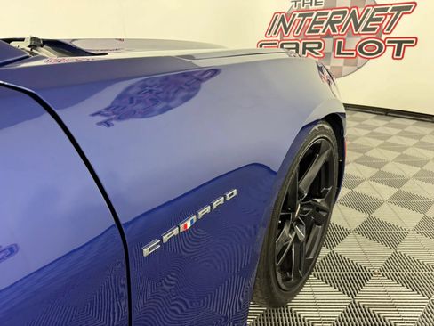 Used 2021 Chevrolet Camaro SS RWD image 36