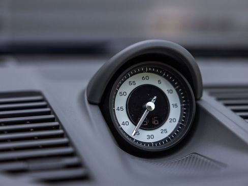 Certified 2024 Porsche 911 Targa 4 GTS image 17