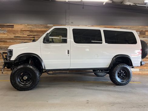 Used 2009 Ford E-350 and Econoline 350 XL image 24