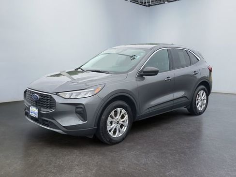 Used 2024 Ford Escape Active AWD/4WD image 1