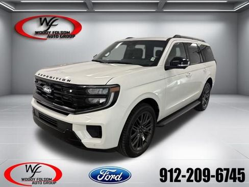 New 2026 Ford Expedition Platinum w/ Stealth Appearance Package image 1