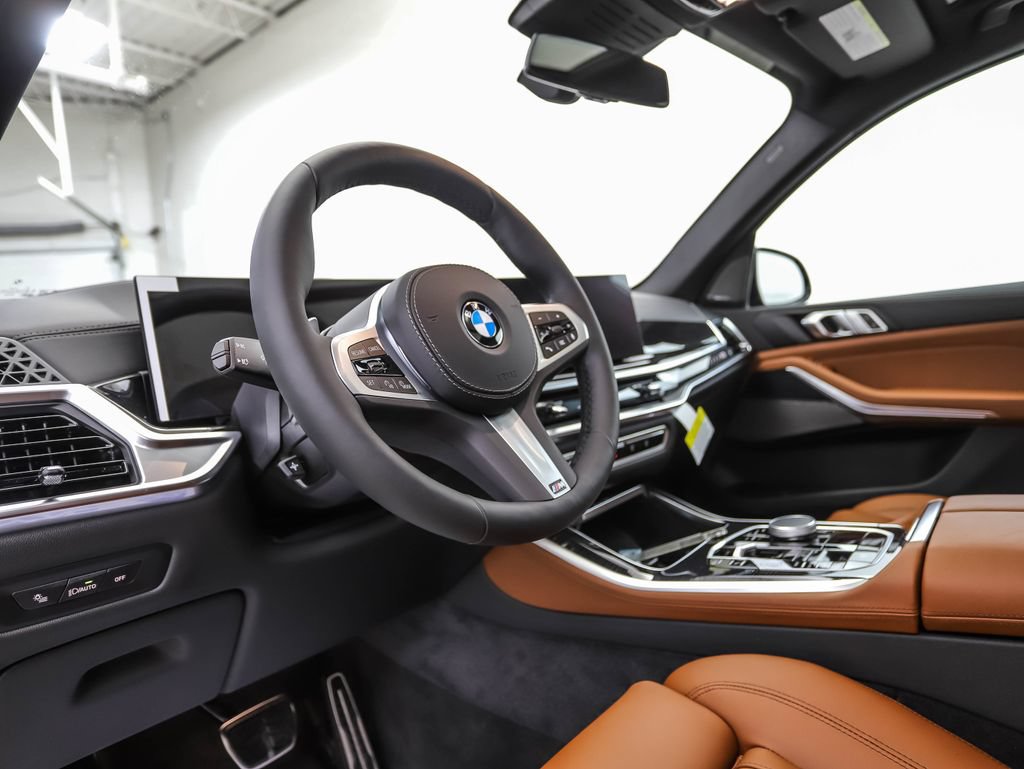 Used 2026 BMW X5 xDrive40i w/ M Sport Package AWD/4WD image 10