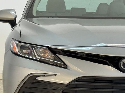 Used 2024 Toyota Camry LE image 11