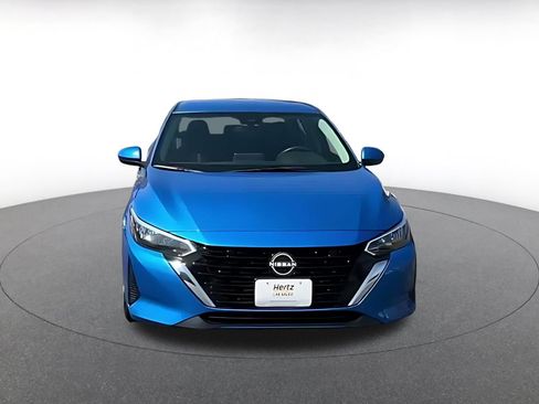 Used 2025 Nissan Sentra SV FWD image 4